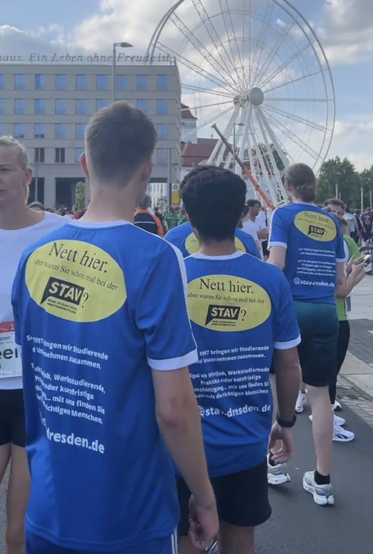 Gemeinsam am Start: Die STAV bei der REWE Team Challenge